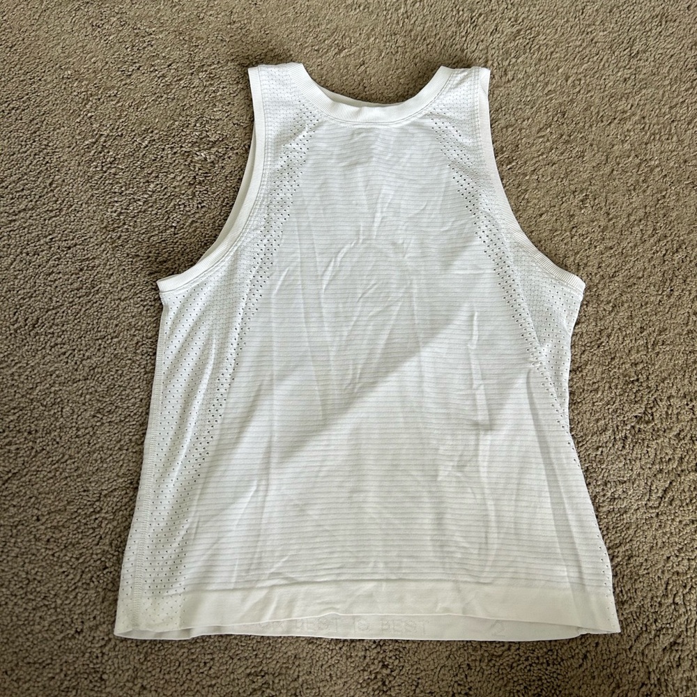 LULULEMON- tank top- white- size 2